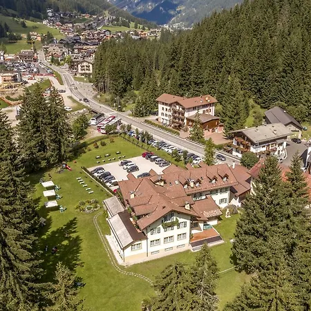 Rosella Park&wellness Canazei